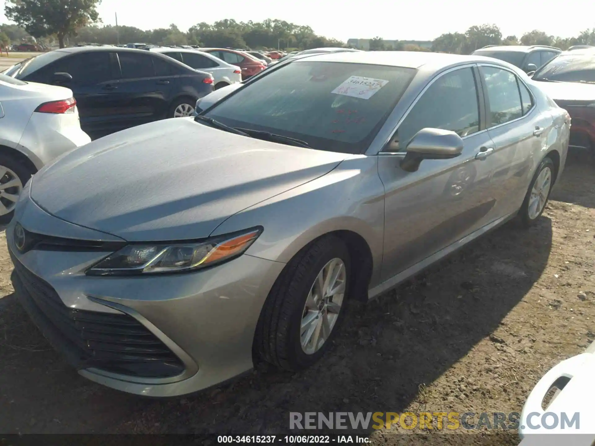 2 Photograph of a damaged car 4T1C11AK7NU628956 TOYOTA CAMRY 2022