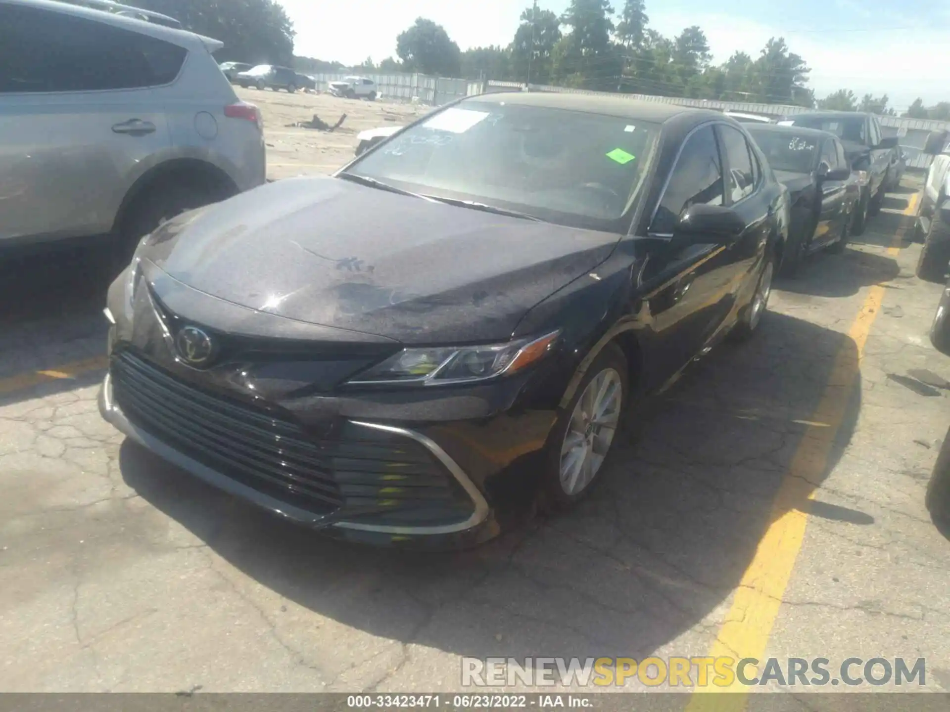 2 Photograph of a damaged car 4T1C11AK7NU657230 TOYOTA CAMRY 2022