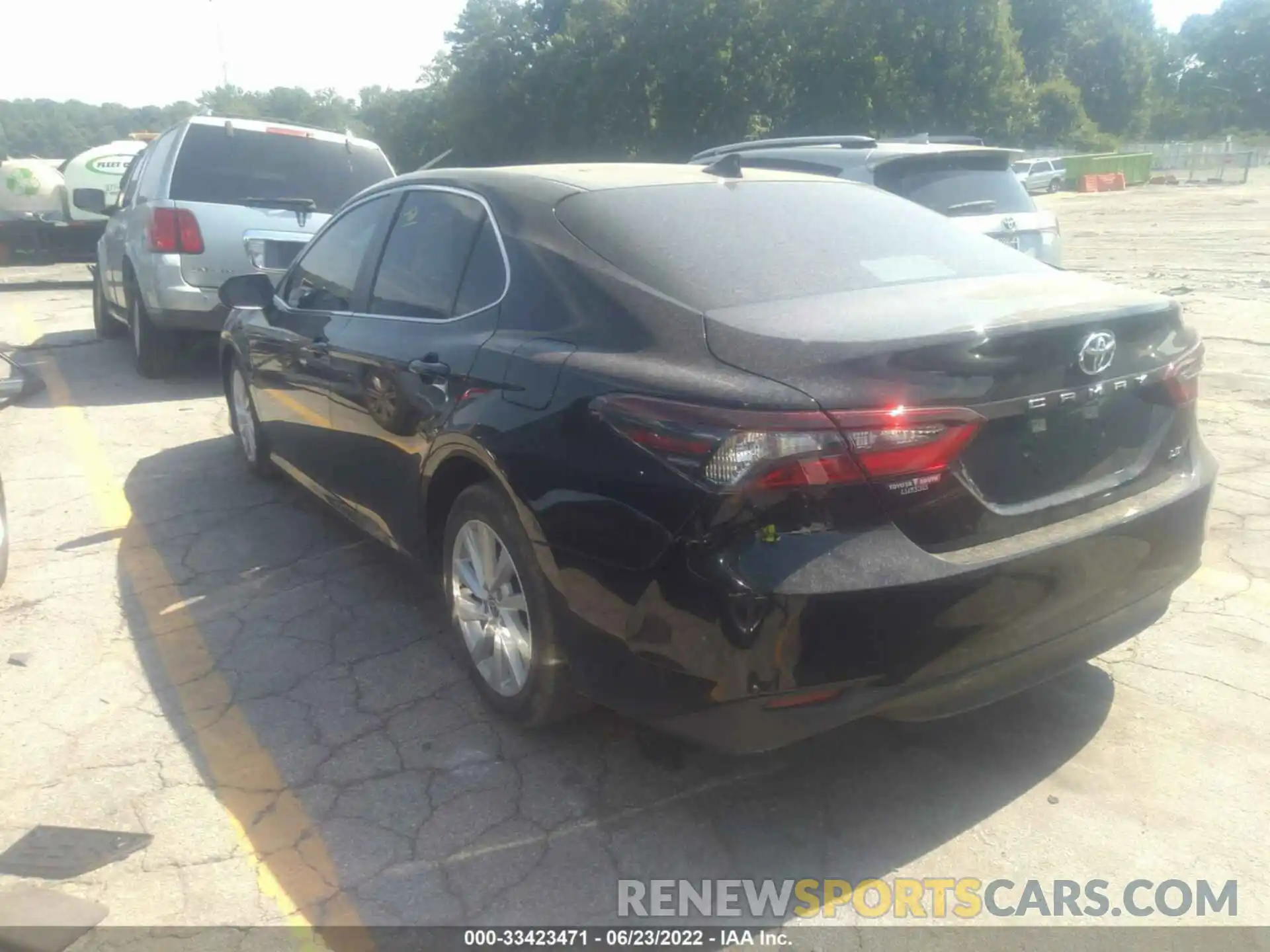 3 Photograph of a damaged car 4T1C11AK7NU657230 TOYOTA CAMRY 2022