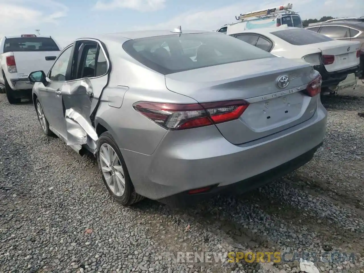 3 Photograph of a damaged car 4T1C11AK8NU651825 TOYOTA CAMRY 2022