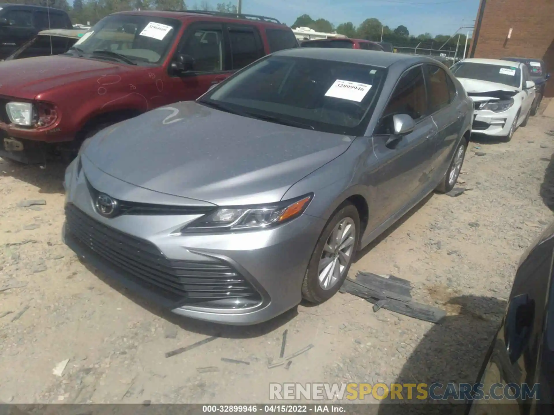 2 Photograph of a damaged car 4T1C11AK8NU660346 TOYOTA CAMRY 2022