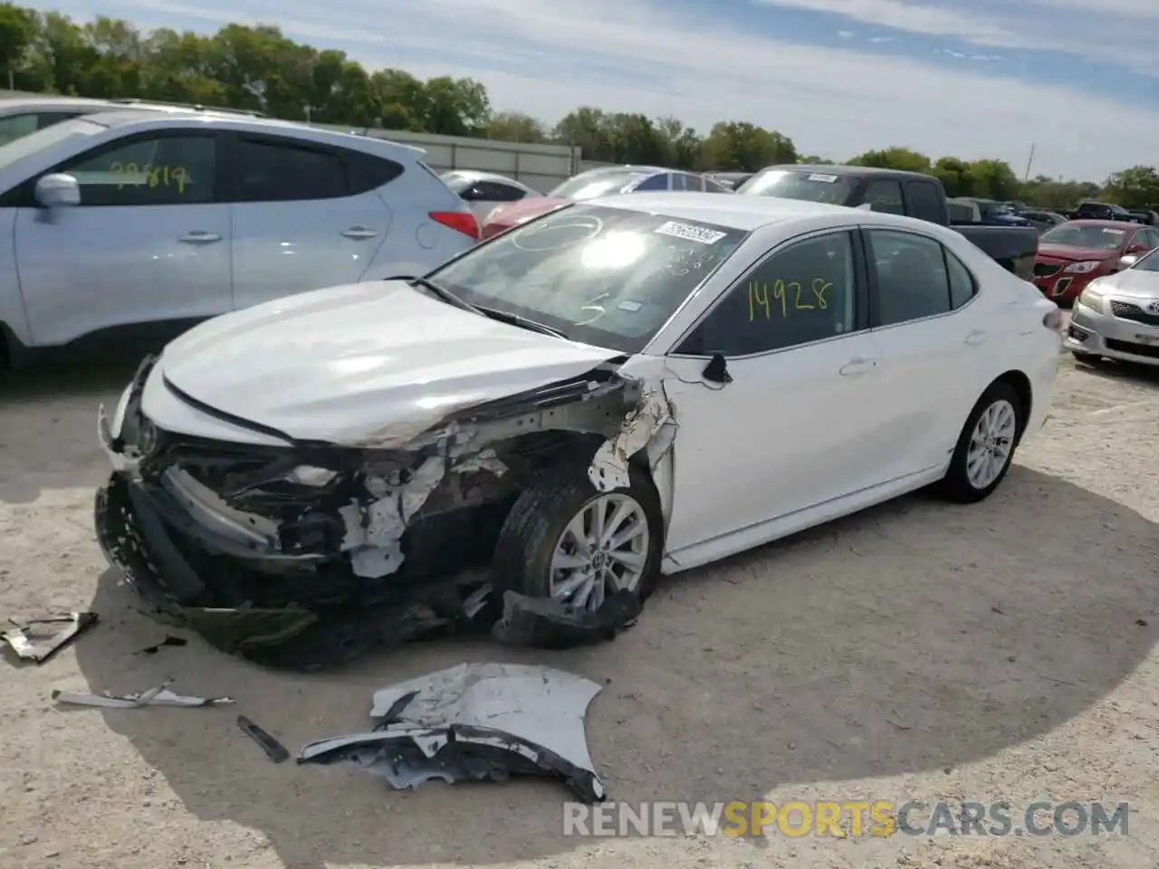 1 Photograph of a damaged car 4T1C11AK8NU665630 TOYOTA CAMRY 2022