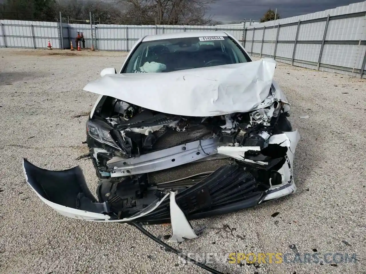 5 Photograph of a damaged car 4T1C11AK8NU665689 TOYOTA CAMRY 2022