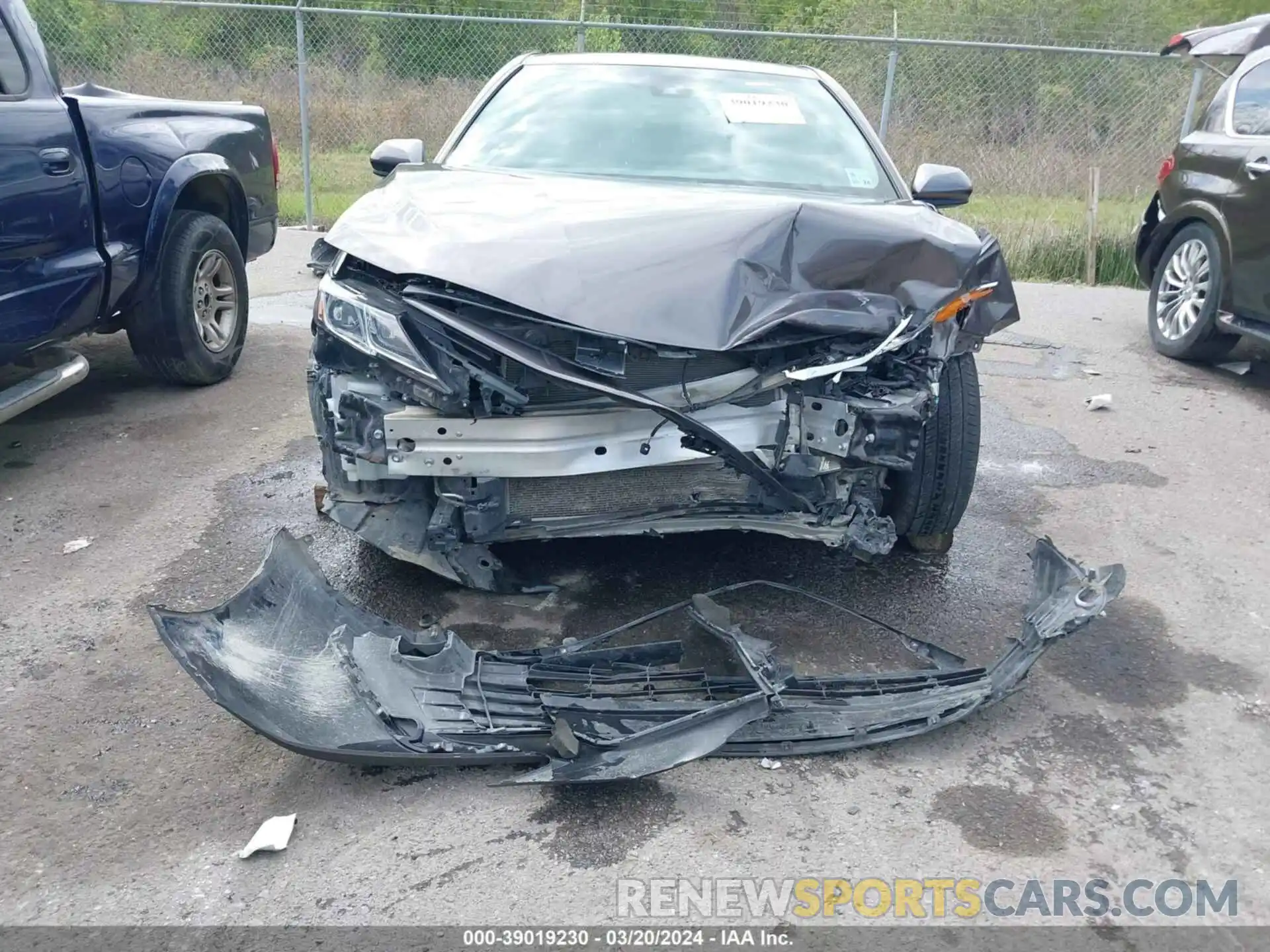 12 Photograph of a damaged car 4T1C11AK8NU688874 TOYOTA CAMRY 2022