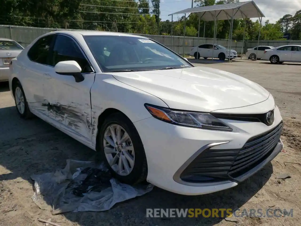 1 Photograph of a damaged car 4T1C11AK9NU004480 TOYOTA CAMRY 2022