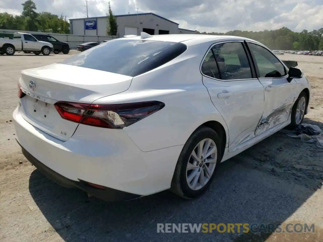 4 Photograph of a damaged car 4T1C11AK9NU004480 TOYOTA CAMRY 2022