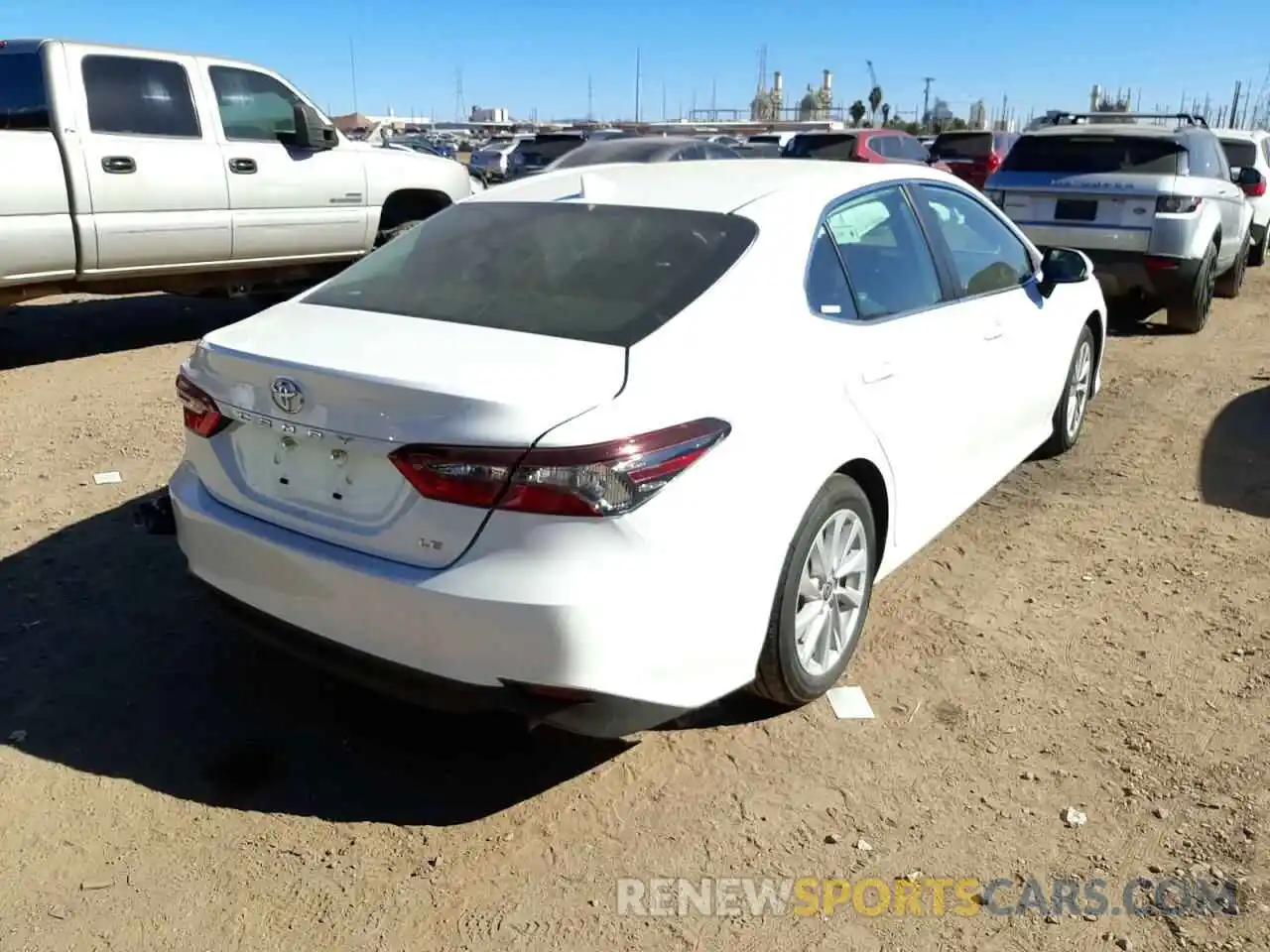 4 Photograph of a damaged car 4T1C11AK9NU632930 TOYOTA CAMRY 2022