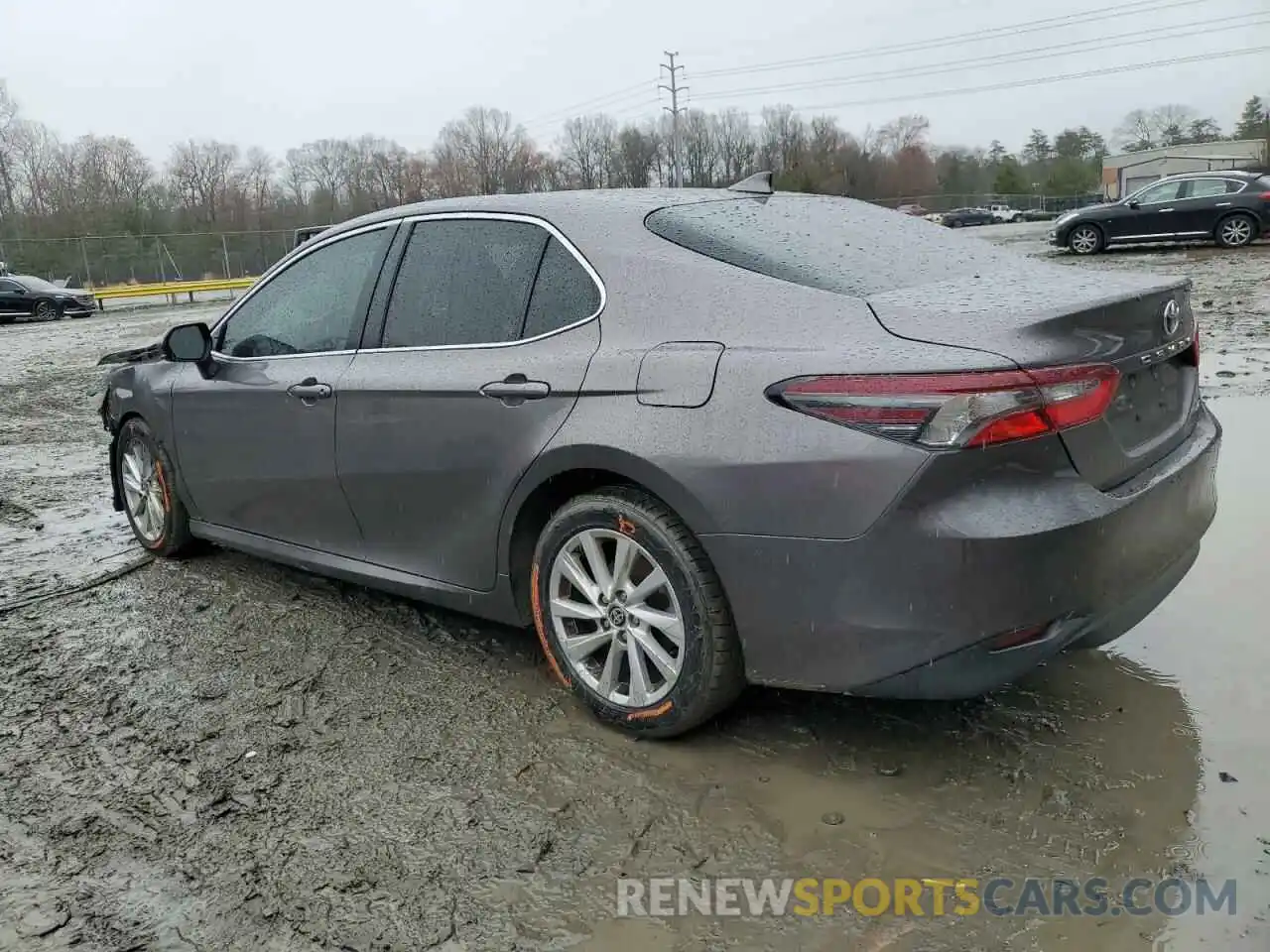 2 Photograph of a damaged car 4T1C11AK9NU658069 TOYOTA CAMRY 2022