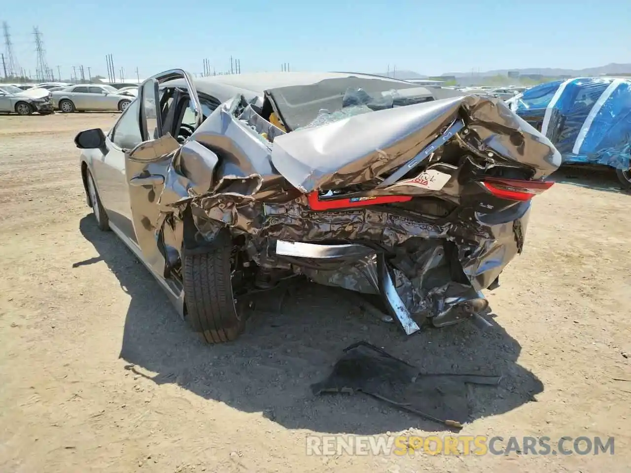 9 Photograph of a damaged car 4T1C11AK9NU658671 TOYOTA CAMRY 2022