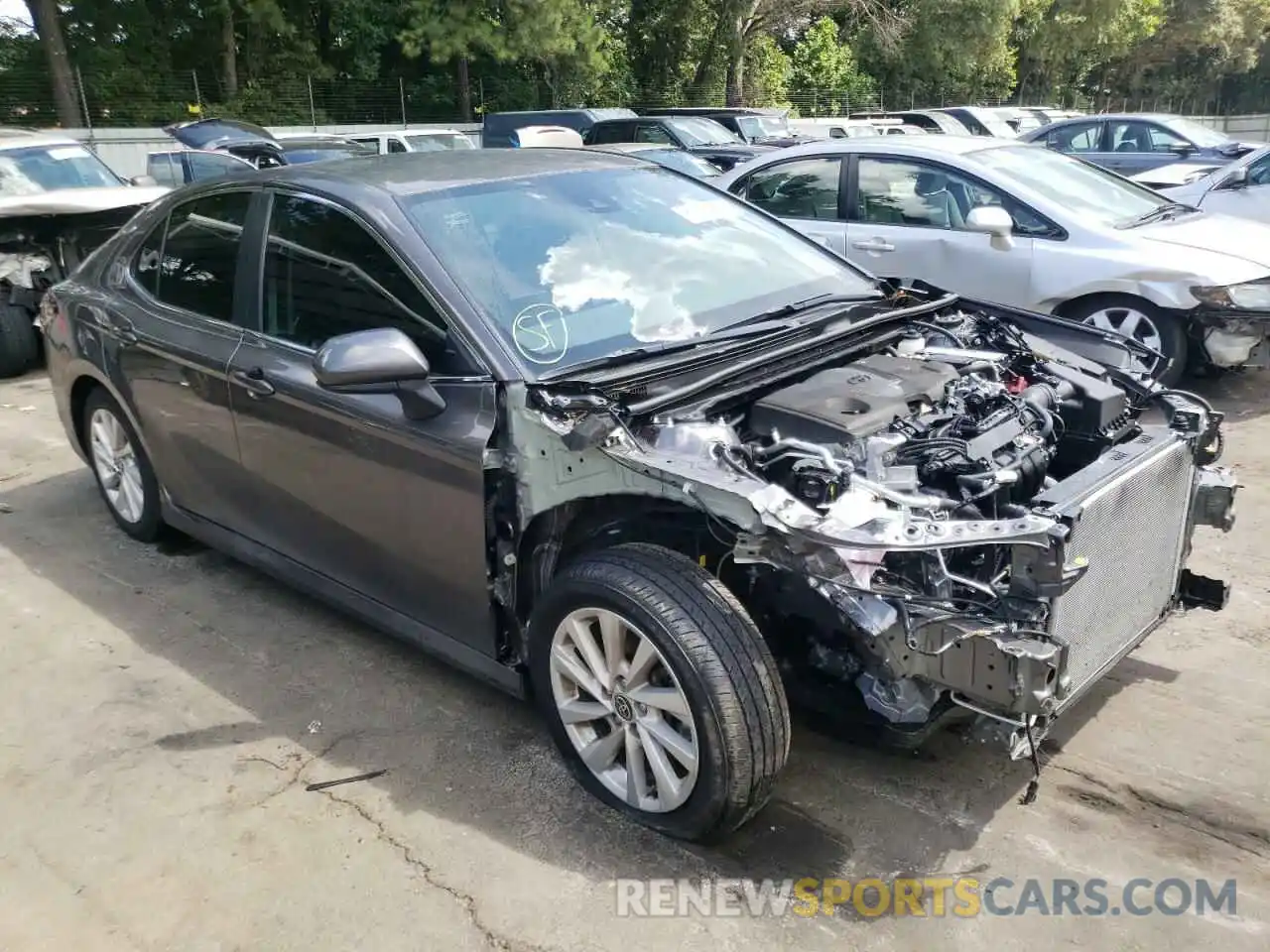 1 Photograph of a damaged car 4T1C11AKXNU005315 TOYOTA CAMRY 2022