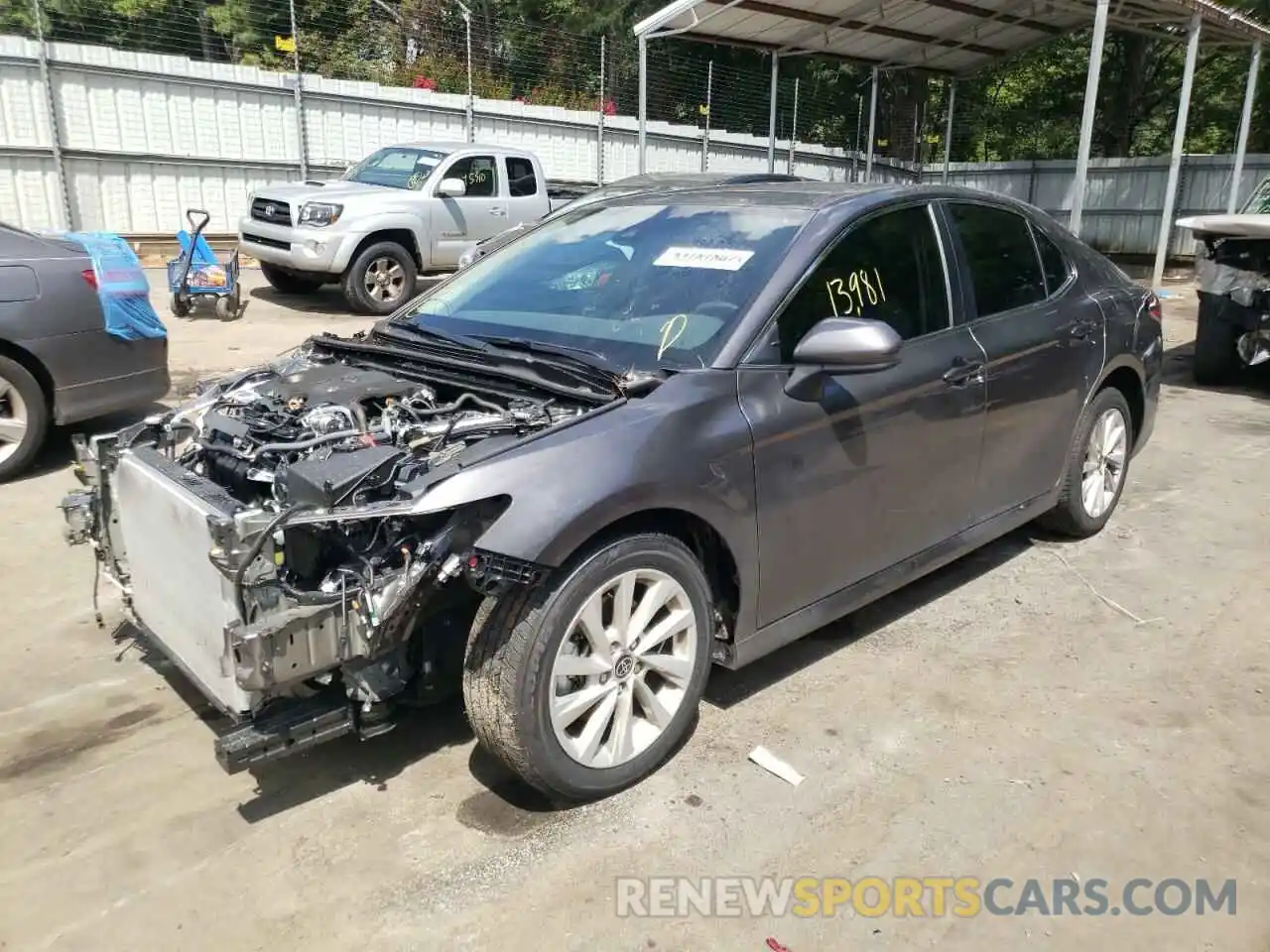 2 Photograph of a damaged car 4T1C11AKXNU005315 TOYOTA CAMRY 2022