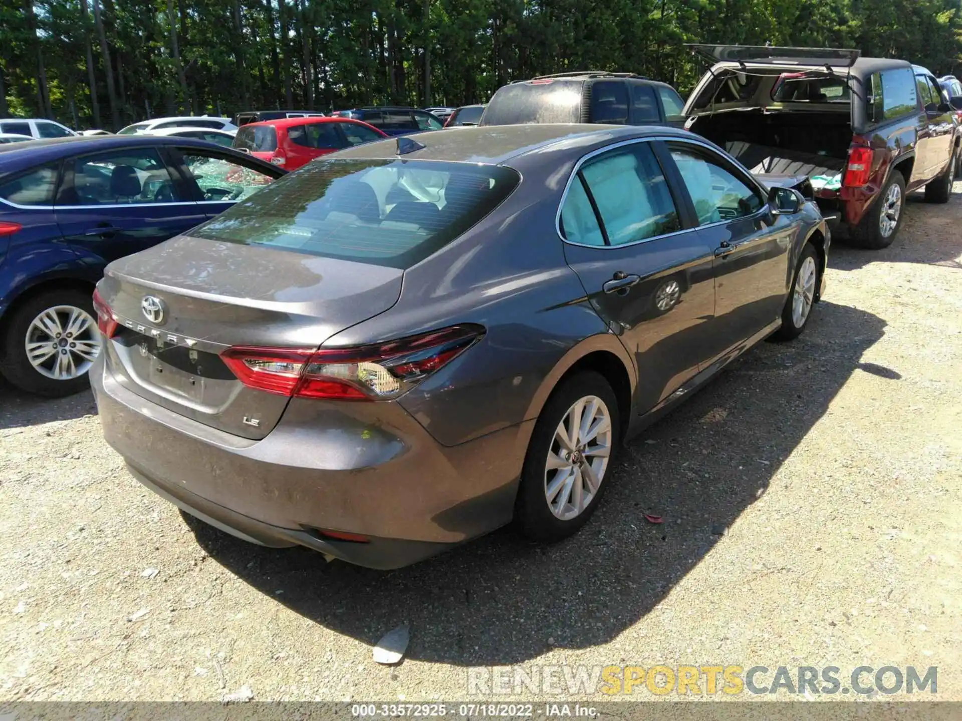 4 Photograph of a damaged car 4T1C11AKXNU499451 TOYOTA CAMRY 2022