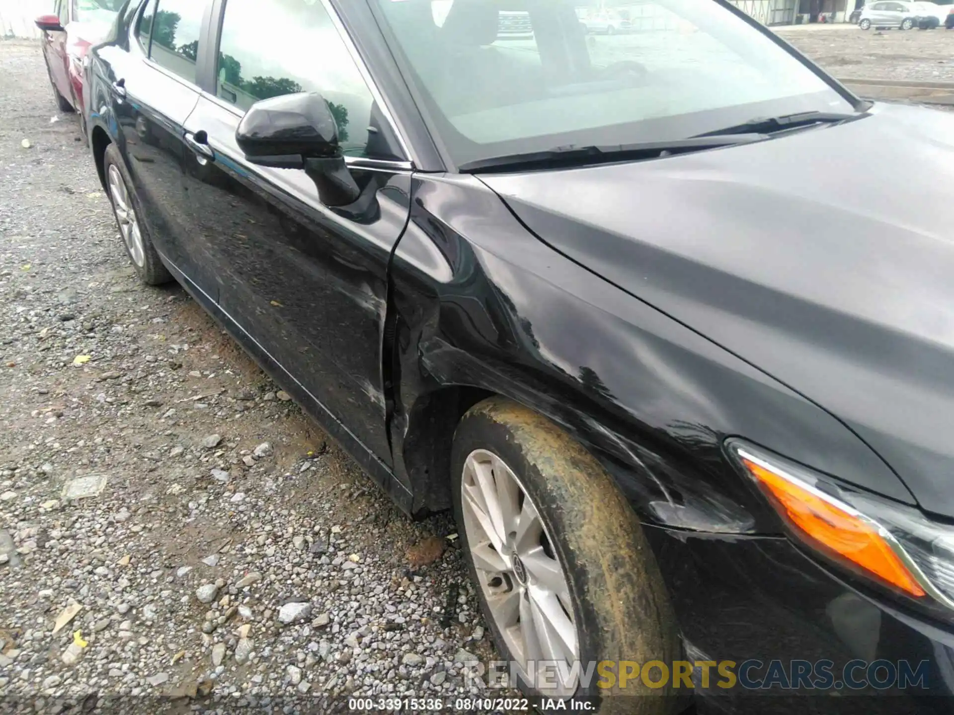 6 Photograph of a damaged car 4T1C11AKXNU617966 TOYOTA CAMRY 2022