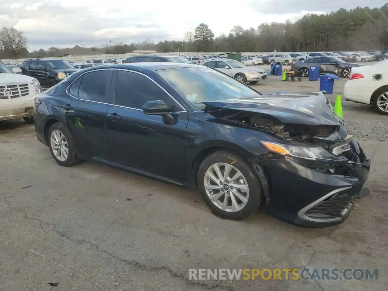 4 Photograph of a damaged car 4T1C11AKXNU622455 TOYOTA CAMRY 2022