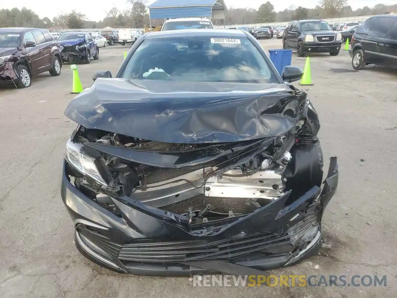 5 Photograph of a damaged car 4T1C11AKXNU622455 TOYOTA CAMRY 2022