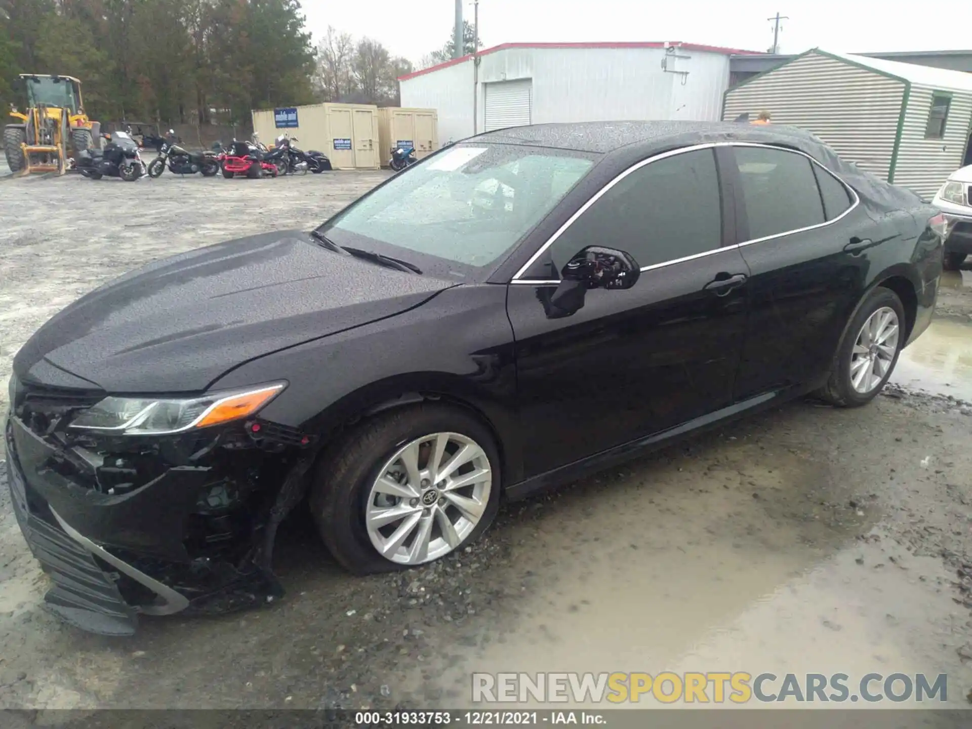 2 Photograph of a damaged car 4T1C11AKXNU627199 TOYOTA CAMRY 2022