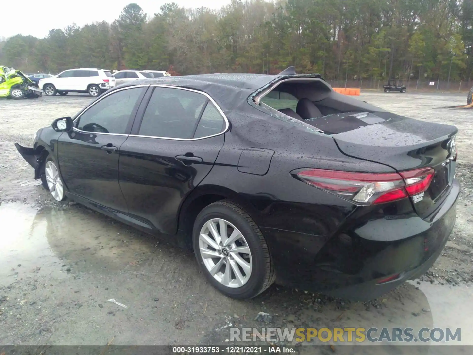 3 Photograph of a damaged car 4T1C11AKXNU627199 TOYOTA CAMRY 2022