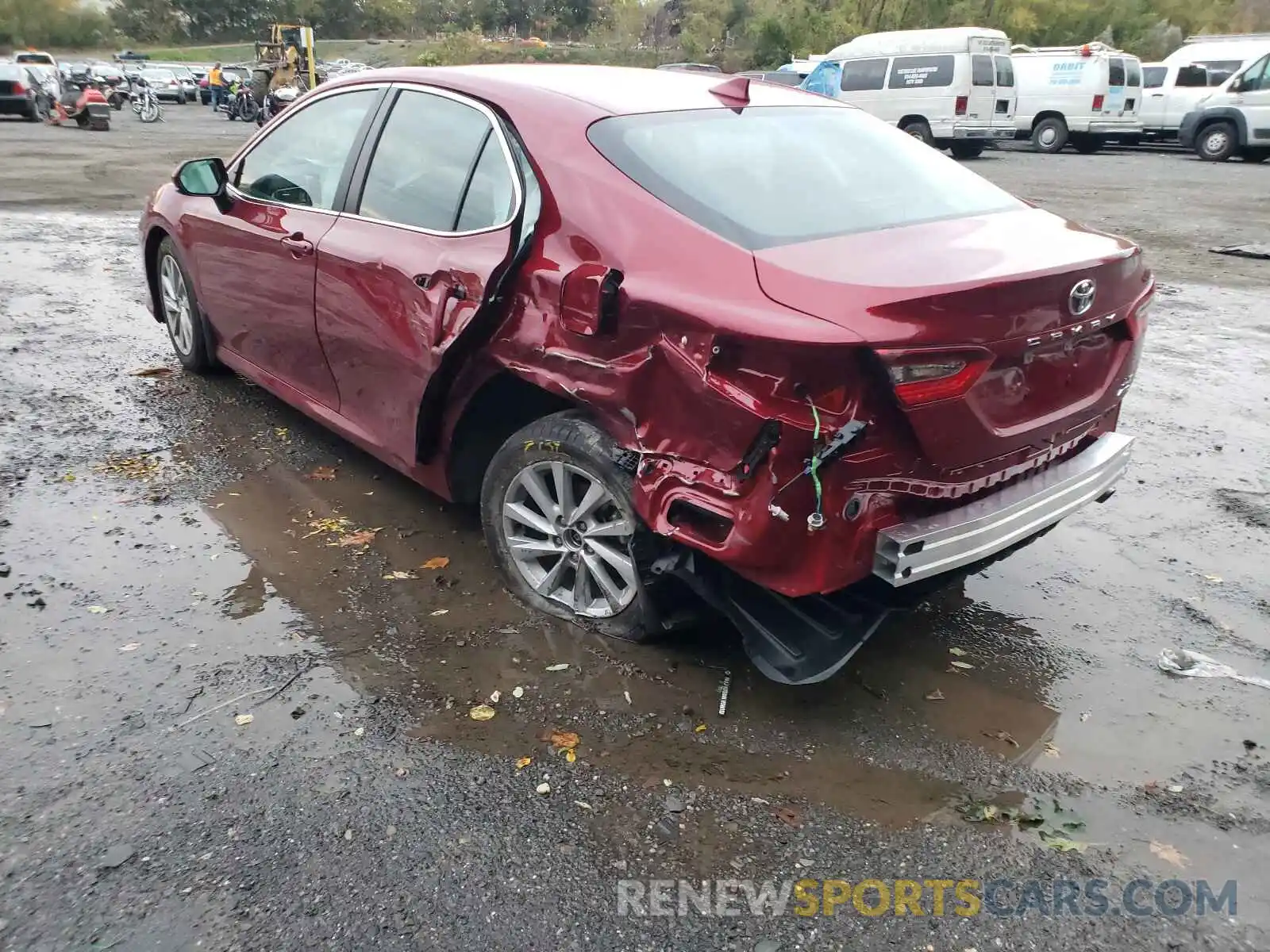 9 Photograph of a damaged car 4T1C11BK0NU048799 TOYOTA CAMRY 2022