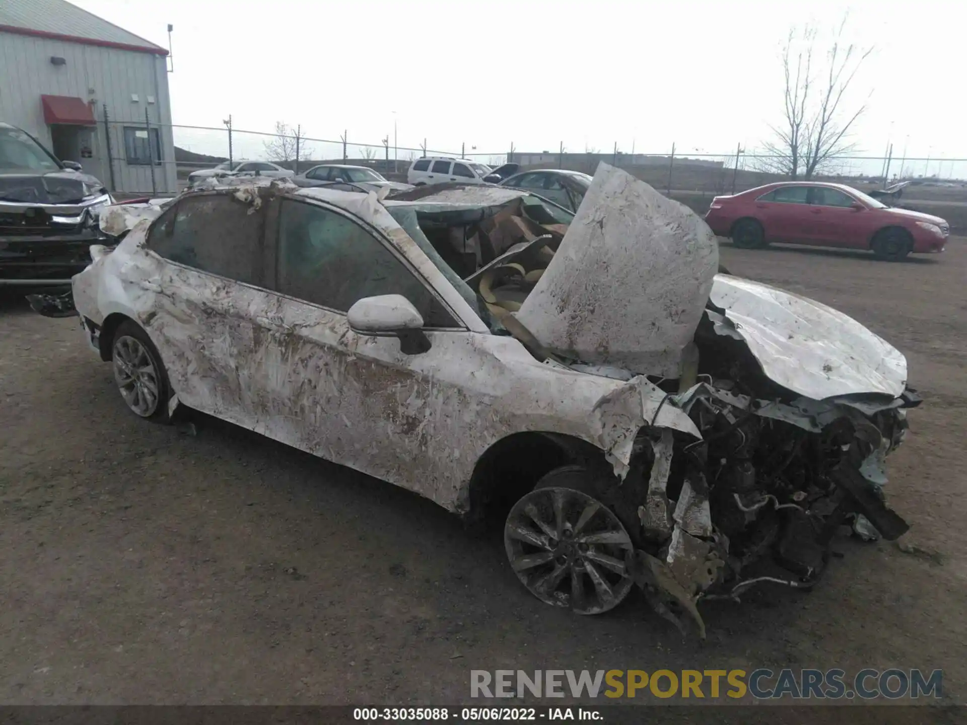 1 Photograph of a damaged car 4T1C11BK1NU054899 TOYOTA CAMRY 2022