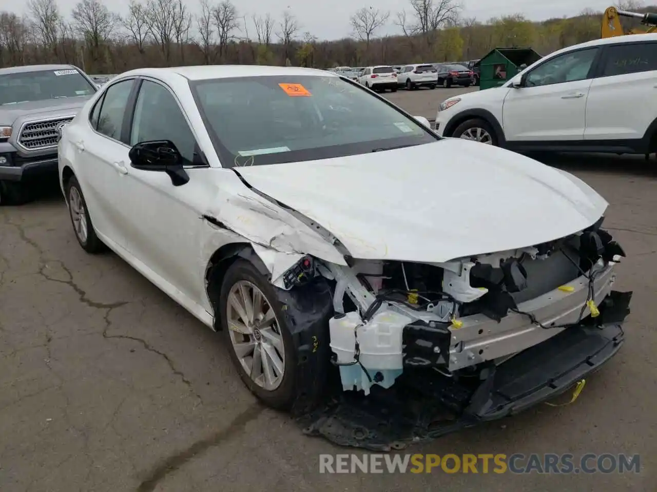 1 Photograph of a damaged car 4T1C11BK1NU055146 TOYOTA CAMRY 2022