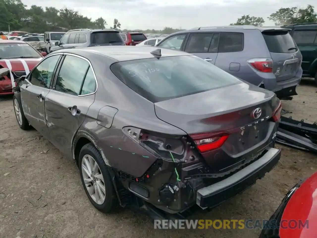 3 Photograph of a damaged car 4T1C11BK2NU051350 TOYOTA CAMRY 2022