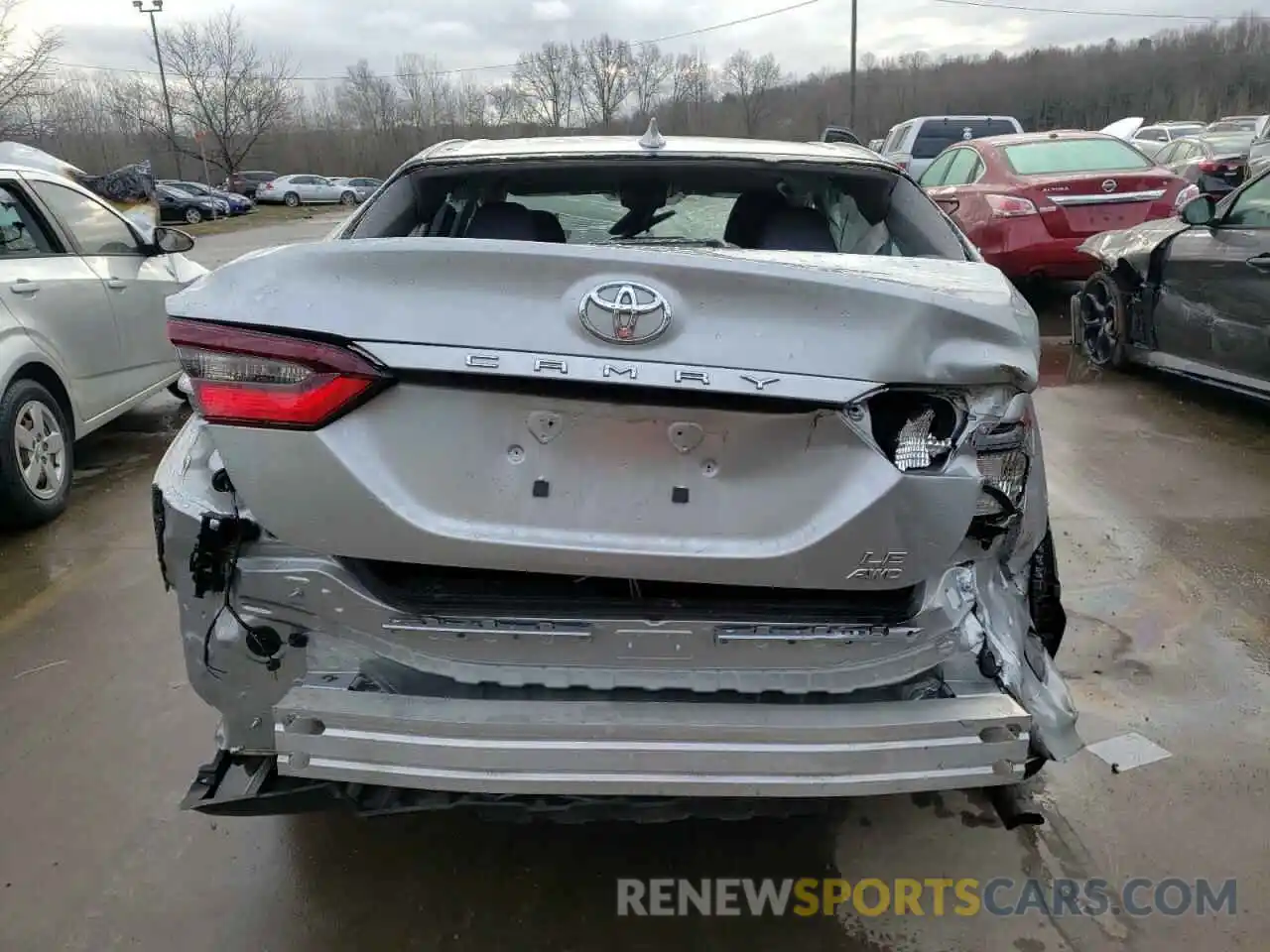 6 Photograph of a damaged car 4T1C11BK4NU049762 TOYOTA CAMRY 2022