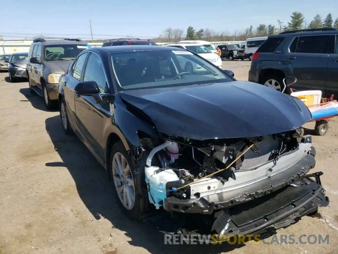 1 Photograph of a damaged car 4T1C11BK4NU057750 TOYOTA CAMRY 2022