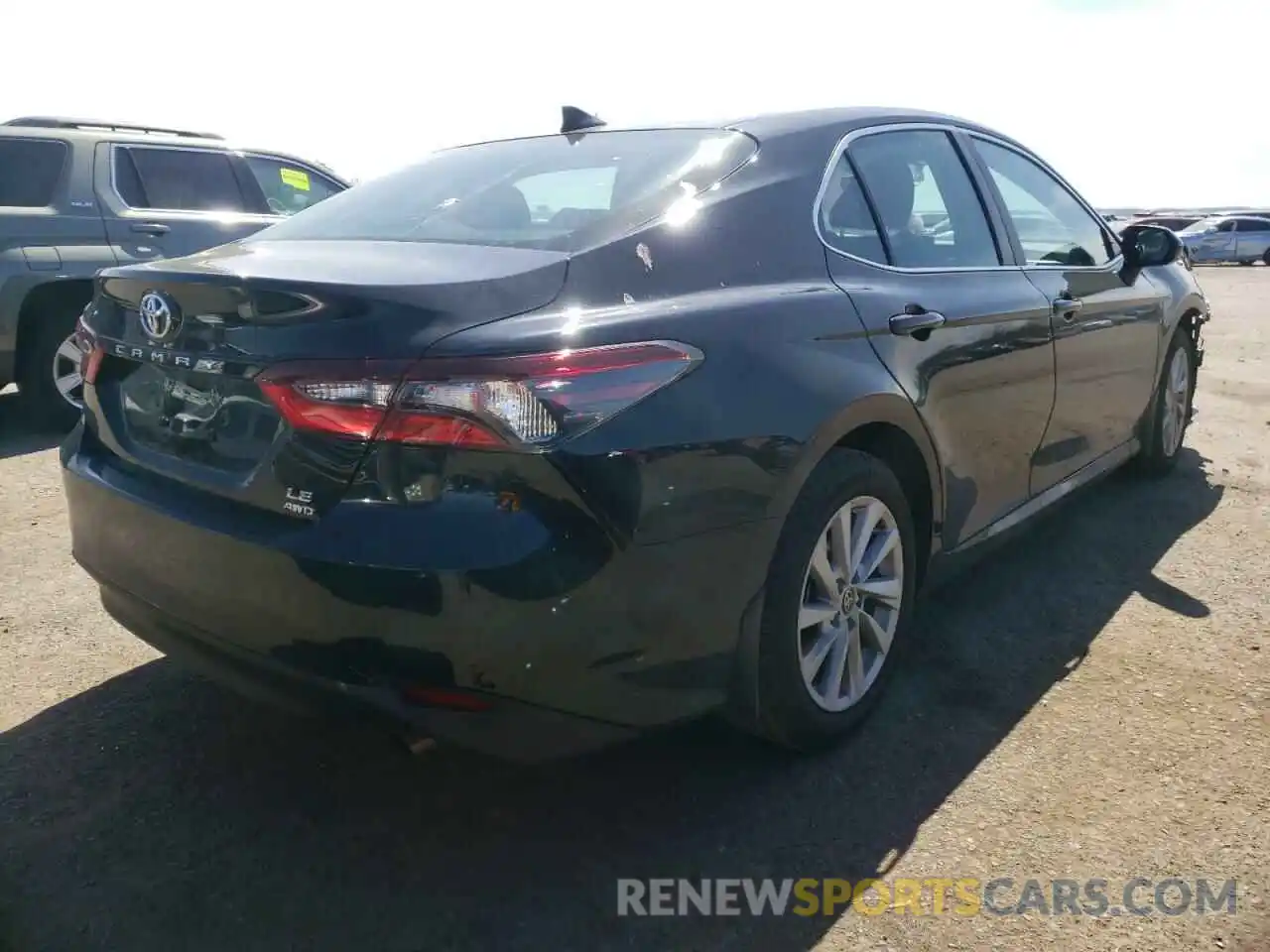 4 Photograph of a damaged car 4T1C11BK4NU057750 TOYOTA CAMRY 2022