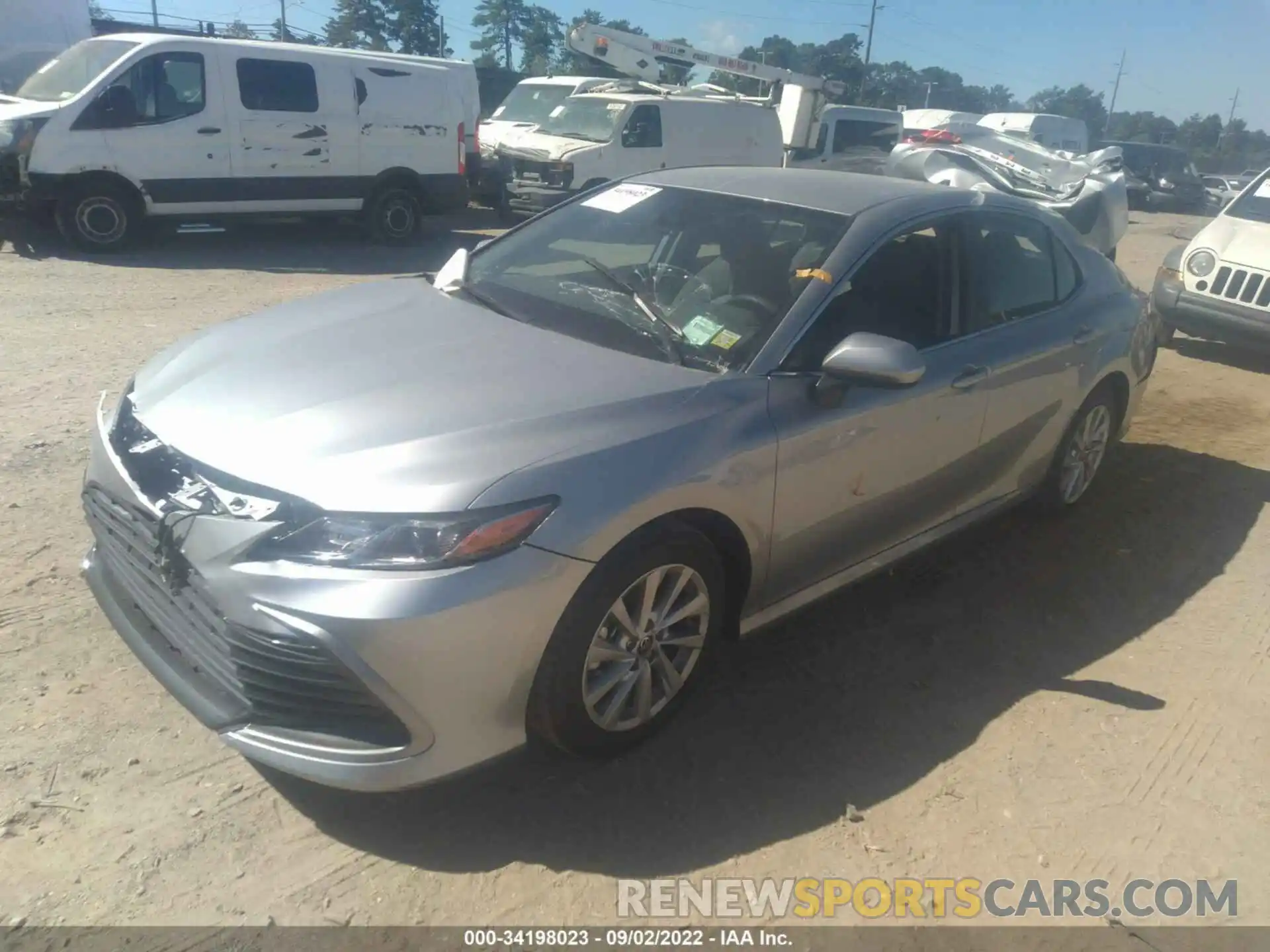 2 Photograph of a damaged car 4T1C11BK5NU072273 TOYOTA CAMRY 2022