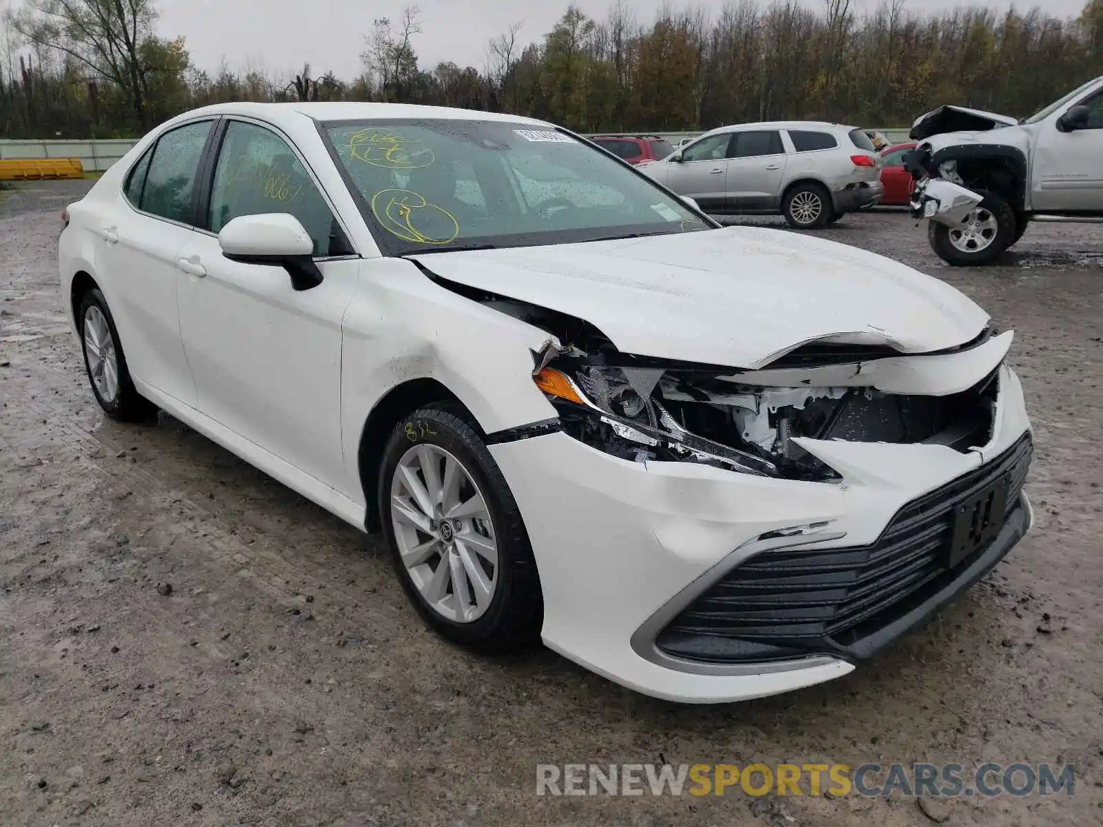 1 Photograph of a damaged car 4T1C11BK6NU048340 TOYOTA CAMRY 2022