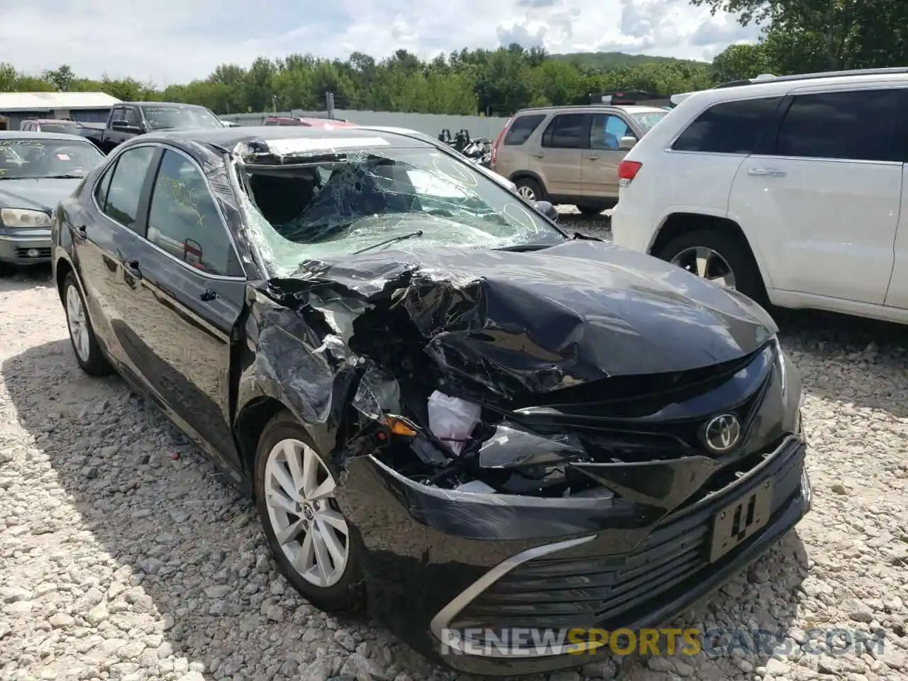 9 Photograph of a damaged car 4T1C11BKXNU054447 TOYOTA CAMRY 2022