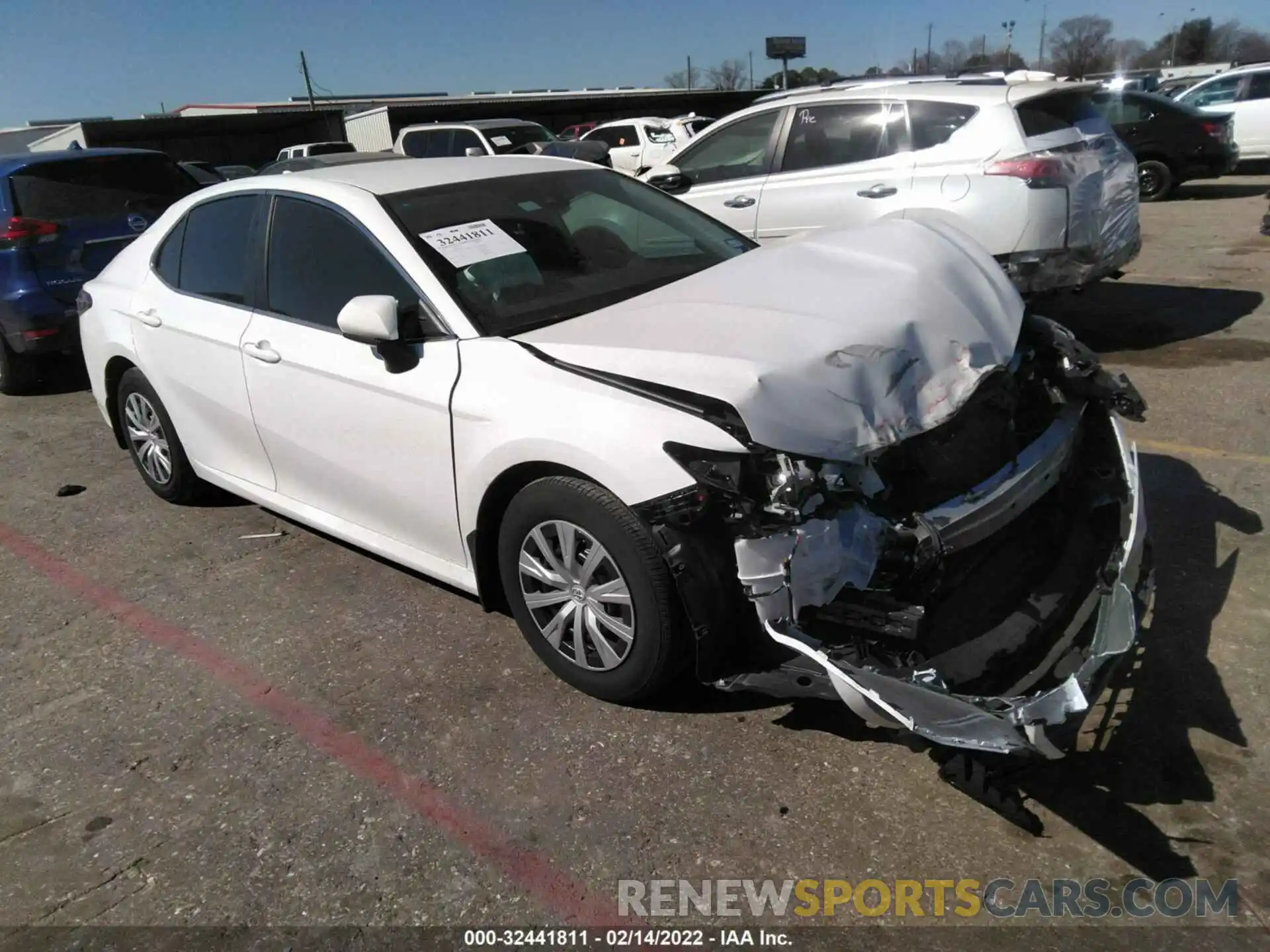 1 Photograph of a damaged car 4T1C31AK0NU575785 TOYOTA CAMRY 2022