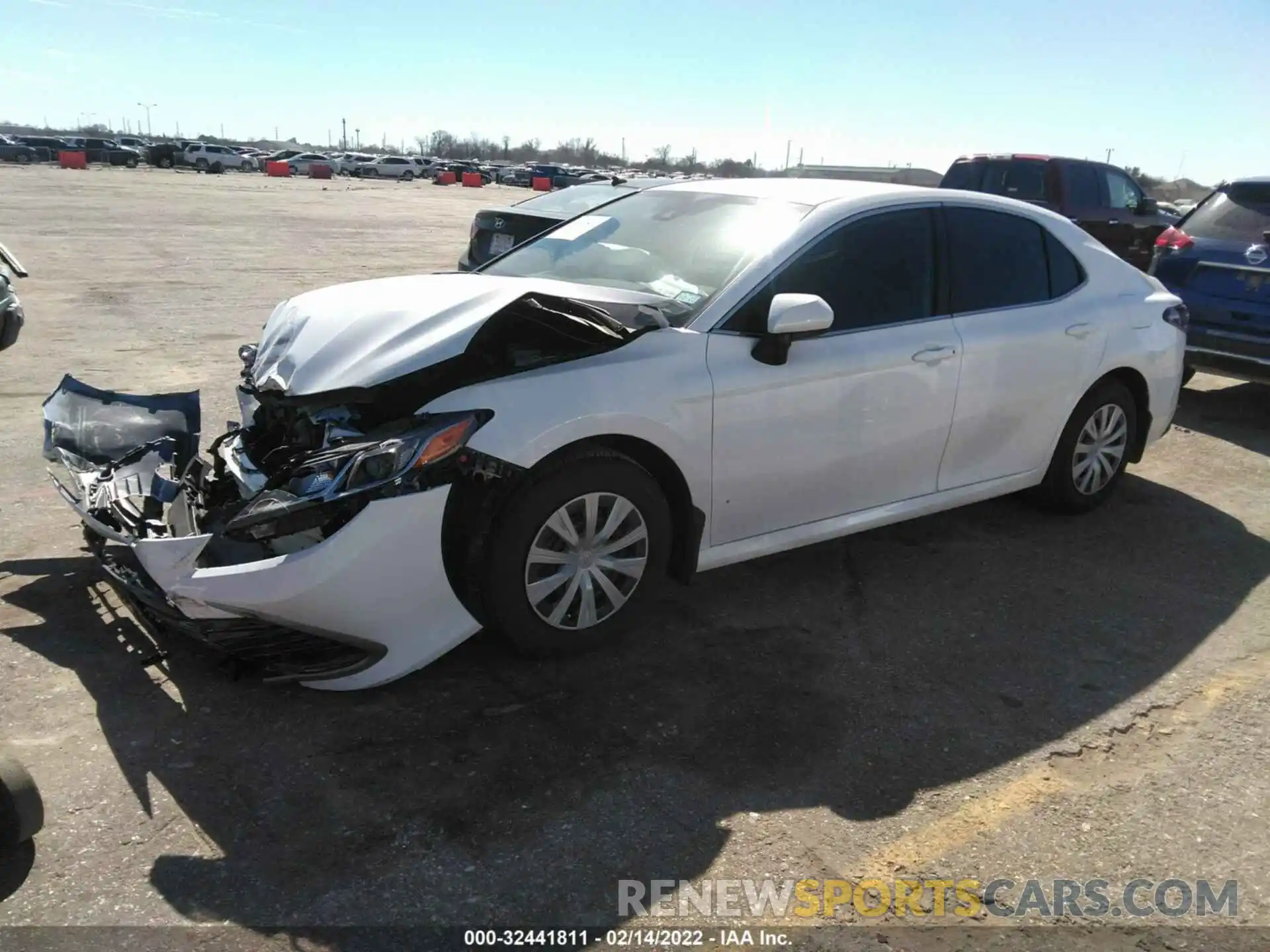 2 Photograph of a damaged car 4T1C31AK0NU575785 TOYOTA CAMRY 2022