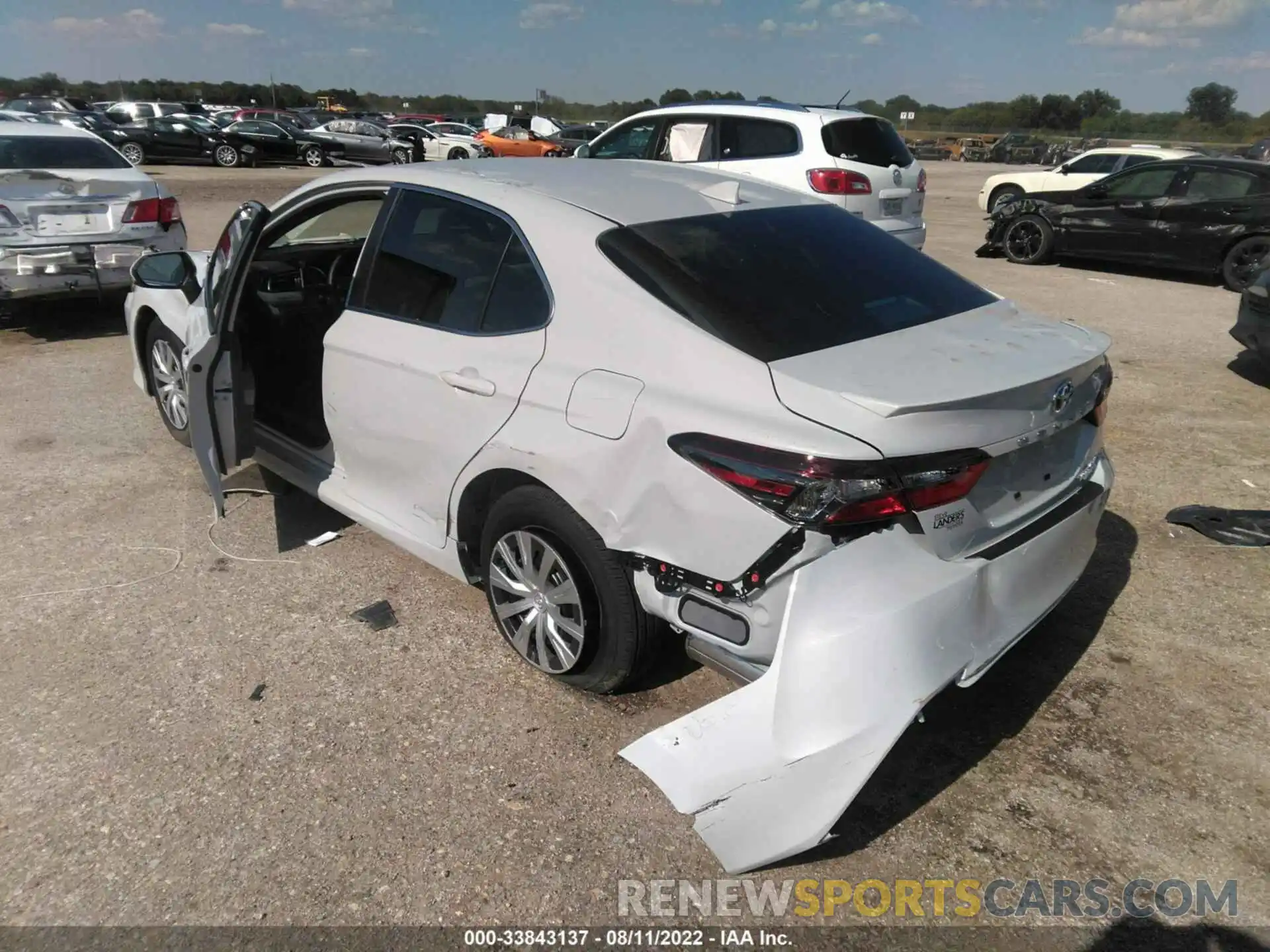 3 Photograph of a damaged car 4T1C31AK1NU044871 TOYOTA CAMRY 2022