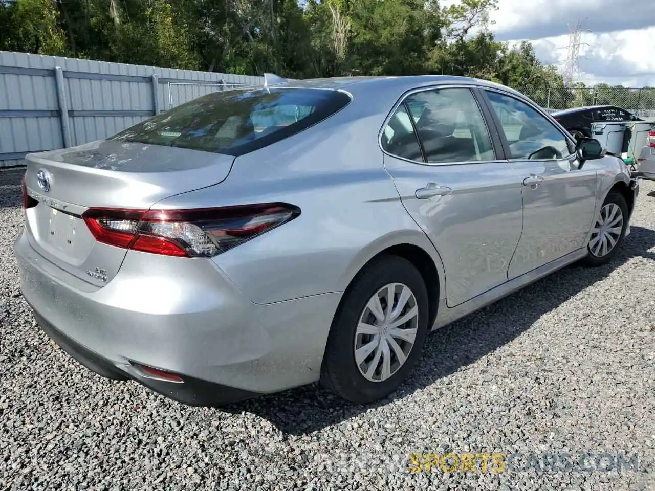 3 Photograph of a damaged car 4T1C31AK1NU583409 TOYOTA CAMRY 2022