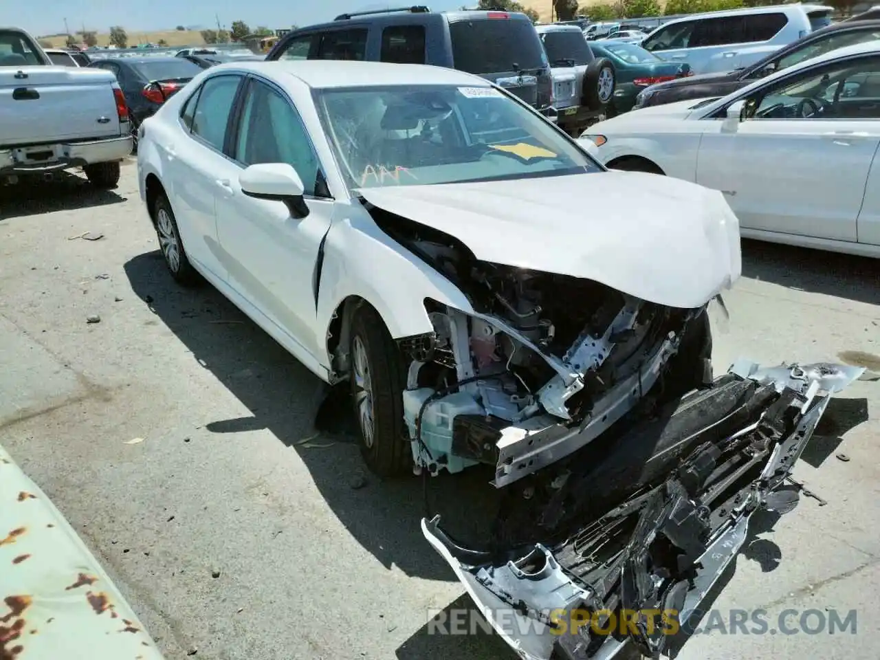 1 Photograph of a damaged car 4T1C31AK3NU573254 TOYOTA CAMRY 2022