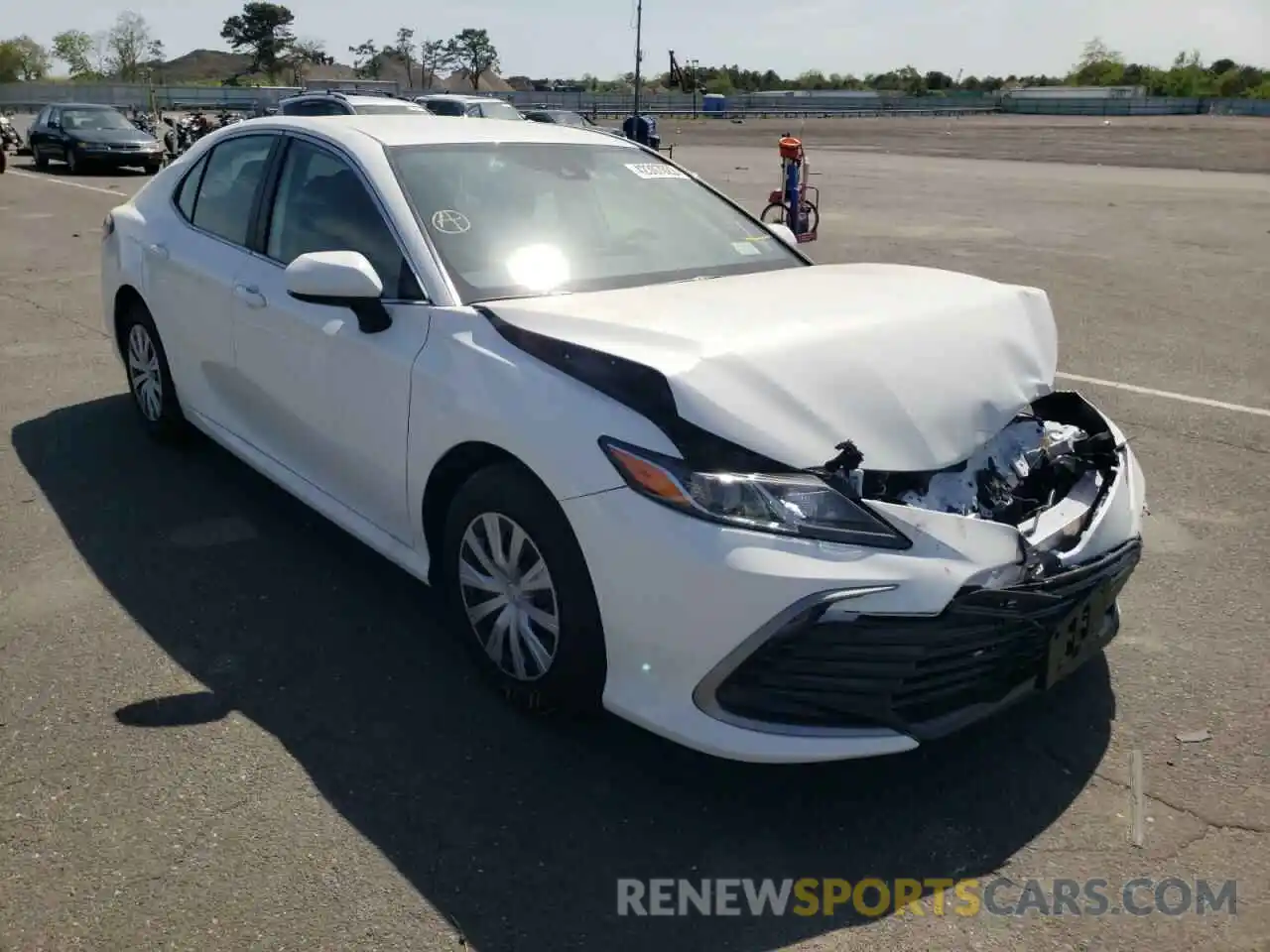 1 Photograph of a damaged car 4T1C31AK4NU576910 TOYOTA CAMRY 2022