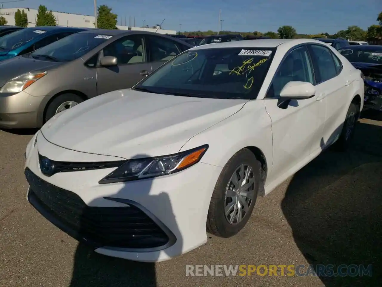 2 Photograph of a damaged car 4T1C31AK6NU587004 TOYOTA CAMRY 2022