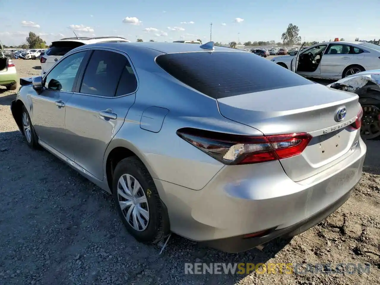 3 Photograph of a damaged car 4T1C31AK7NU570664 TOYOTA CAMRY 2022