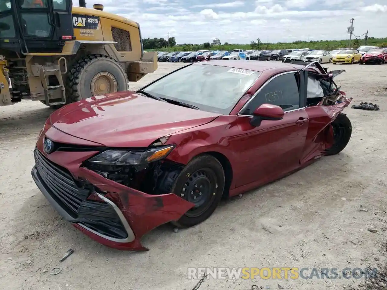 2 Photograph of a damaged car 4T1C31AK7NU572236 TOYOTA CAMRY 2022