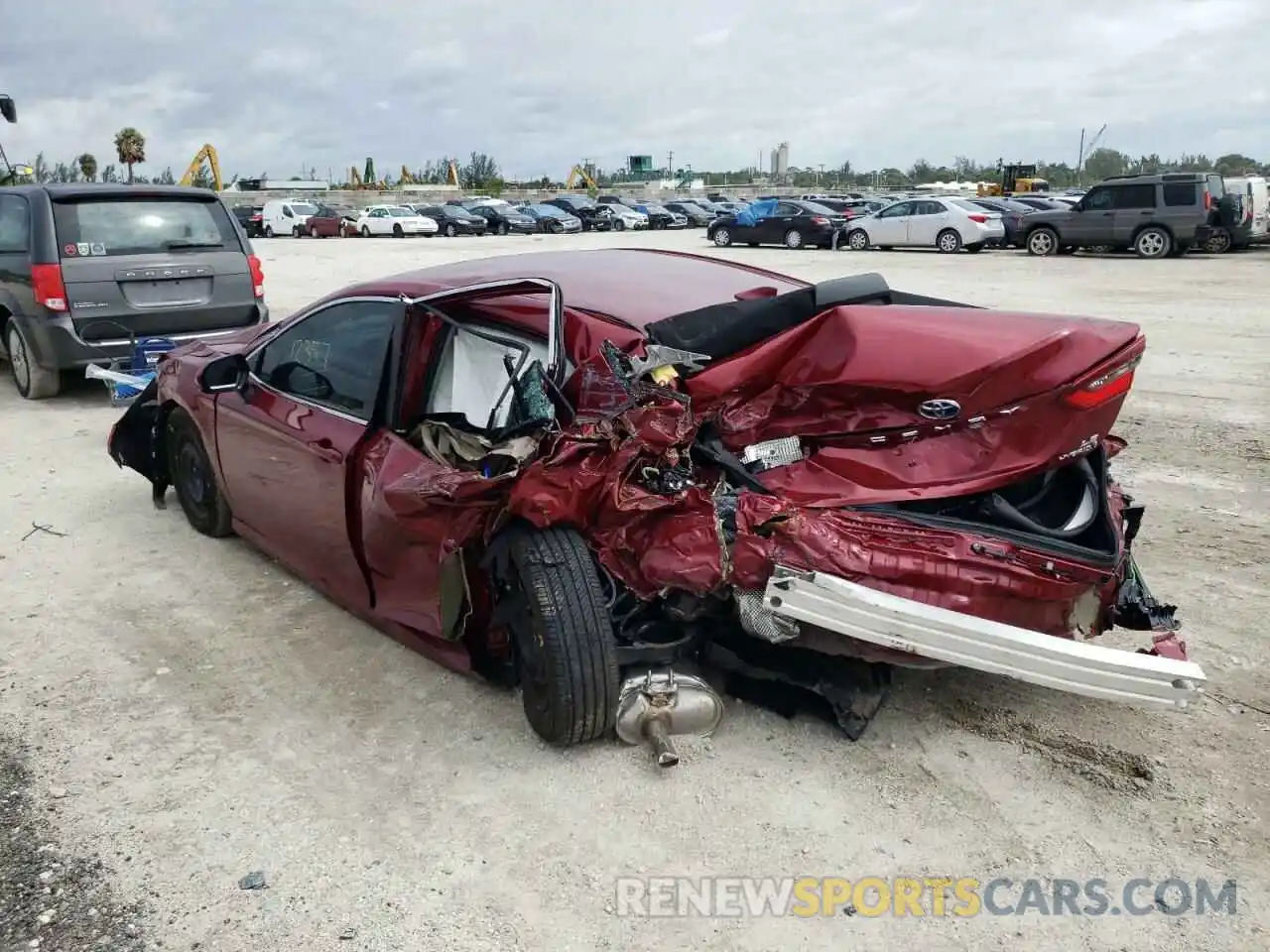 9 Photograph of a damaged car 4T1C31AK7NU572236 TOYOTA CAMRY 2022