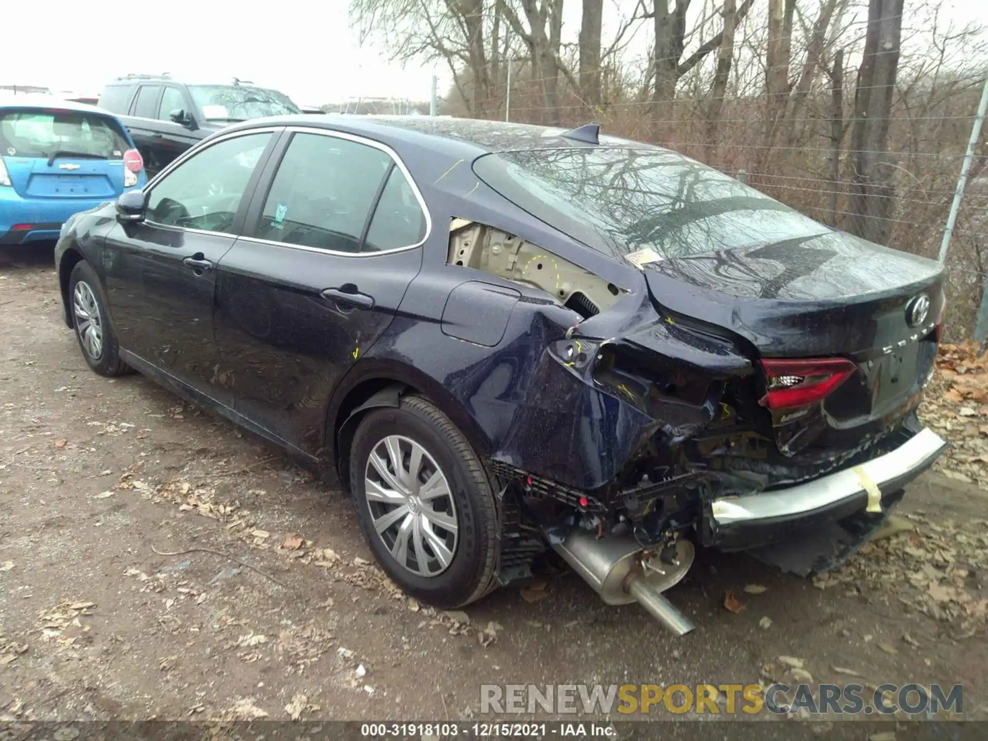 3 Photograph of a damaged car 4T1C31AK8NU570849 TOYOTA CAMRY 2022