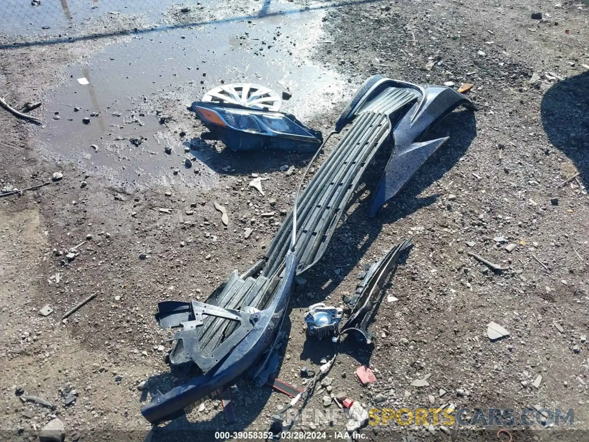 11 Photograph of a damaged car 4T1C31AK8NU571628 TOYOTA CAMRY 2022