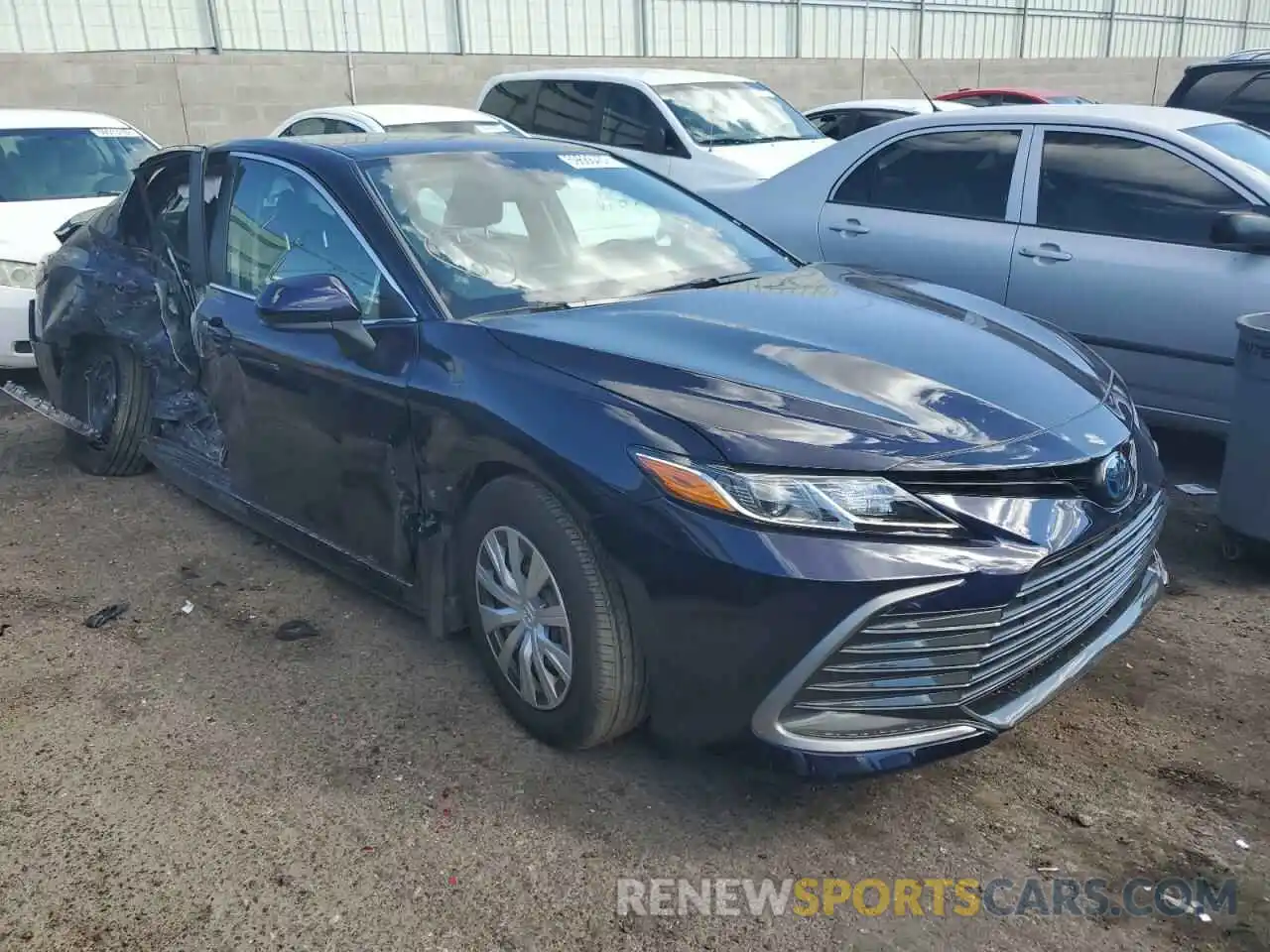 1 Photograph of a damaged car 4T1C31AK9NU040602 TOYOTA CAMRY 2022