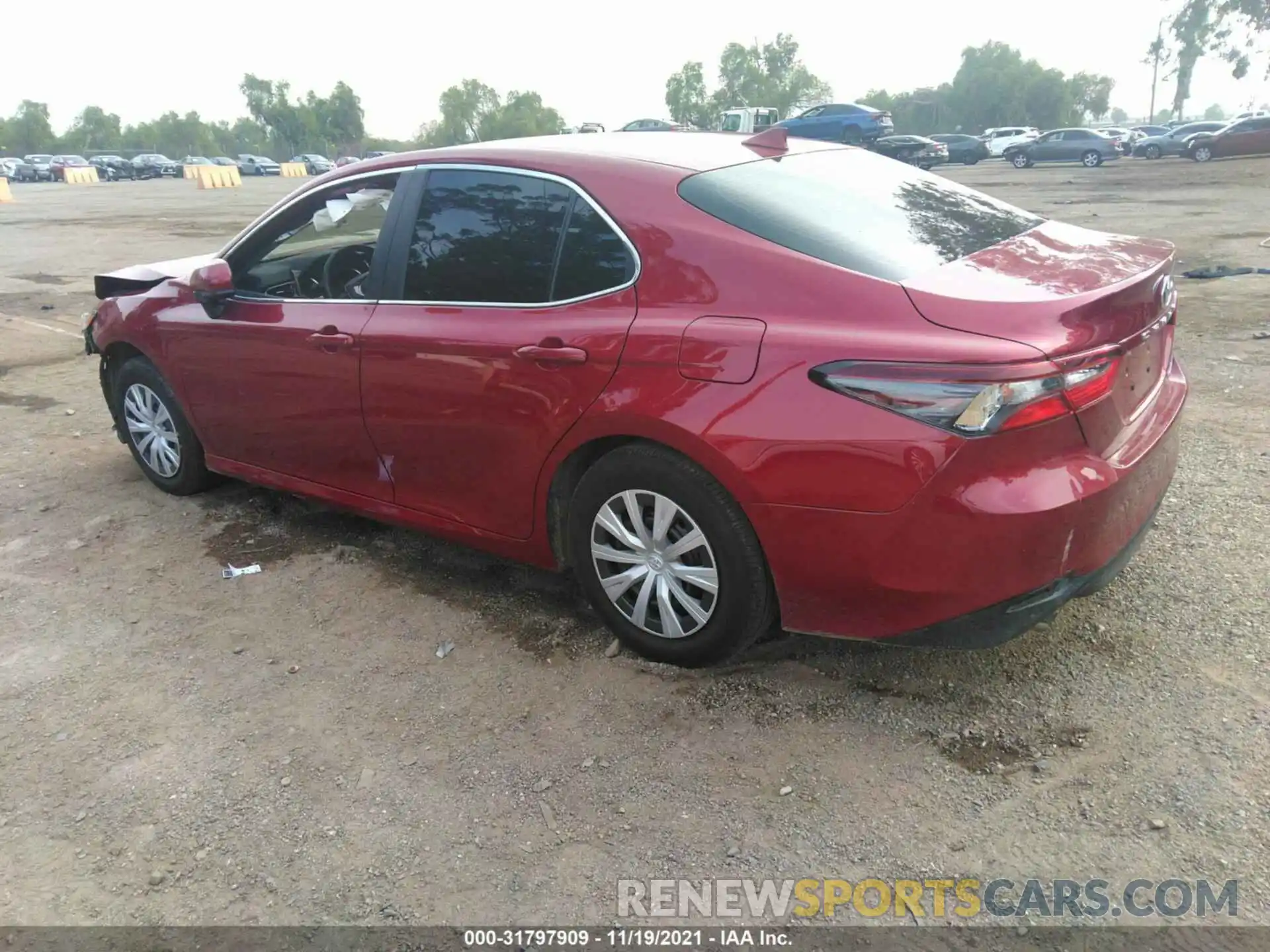 3 Photograph of a damaged car 4T1C31AK9NU572142 TOYOTA CAMRY 2022