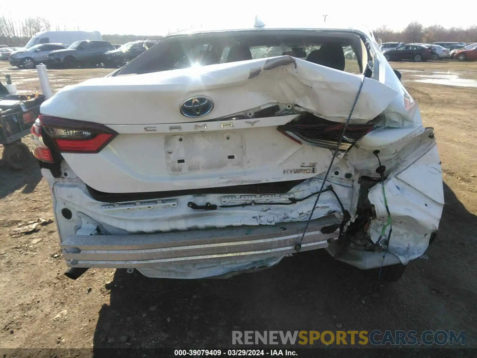 6 Photograph of a damaged car 4T1C31AK9NU578801 TOYOTA CAMRY 2022