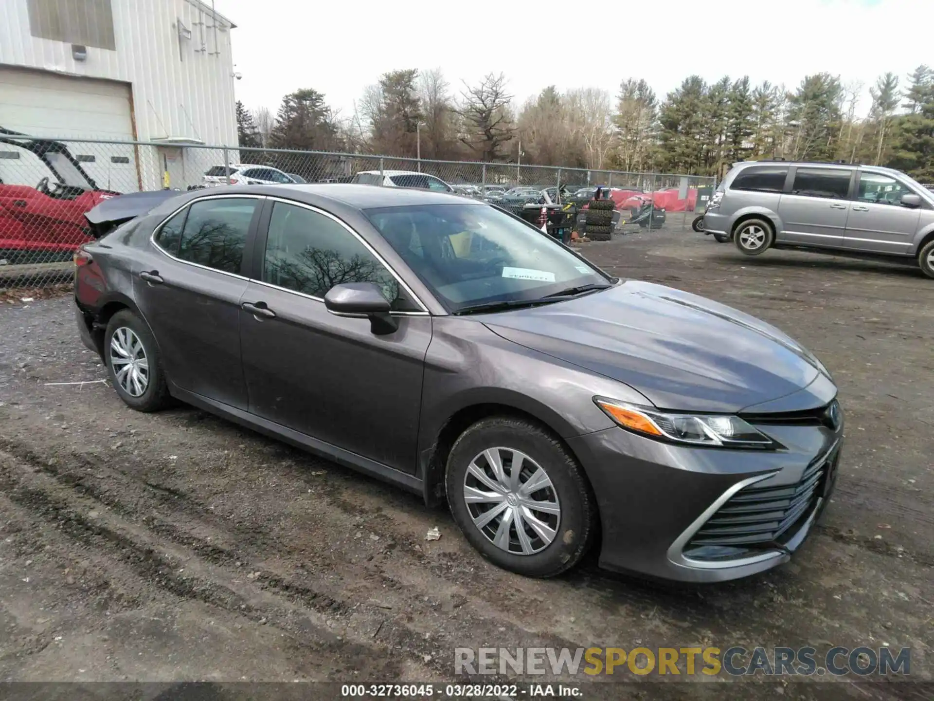 1 Photograph of a damaged car 4T1C31AKXNU579682 TOYOTA CAMRY 2022