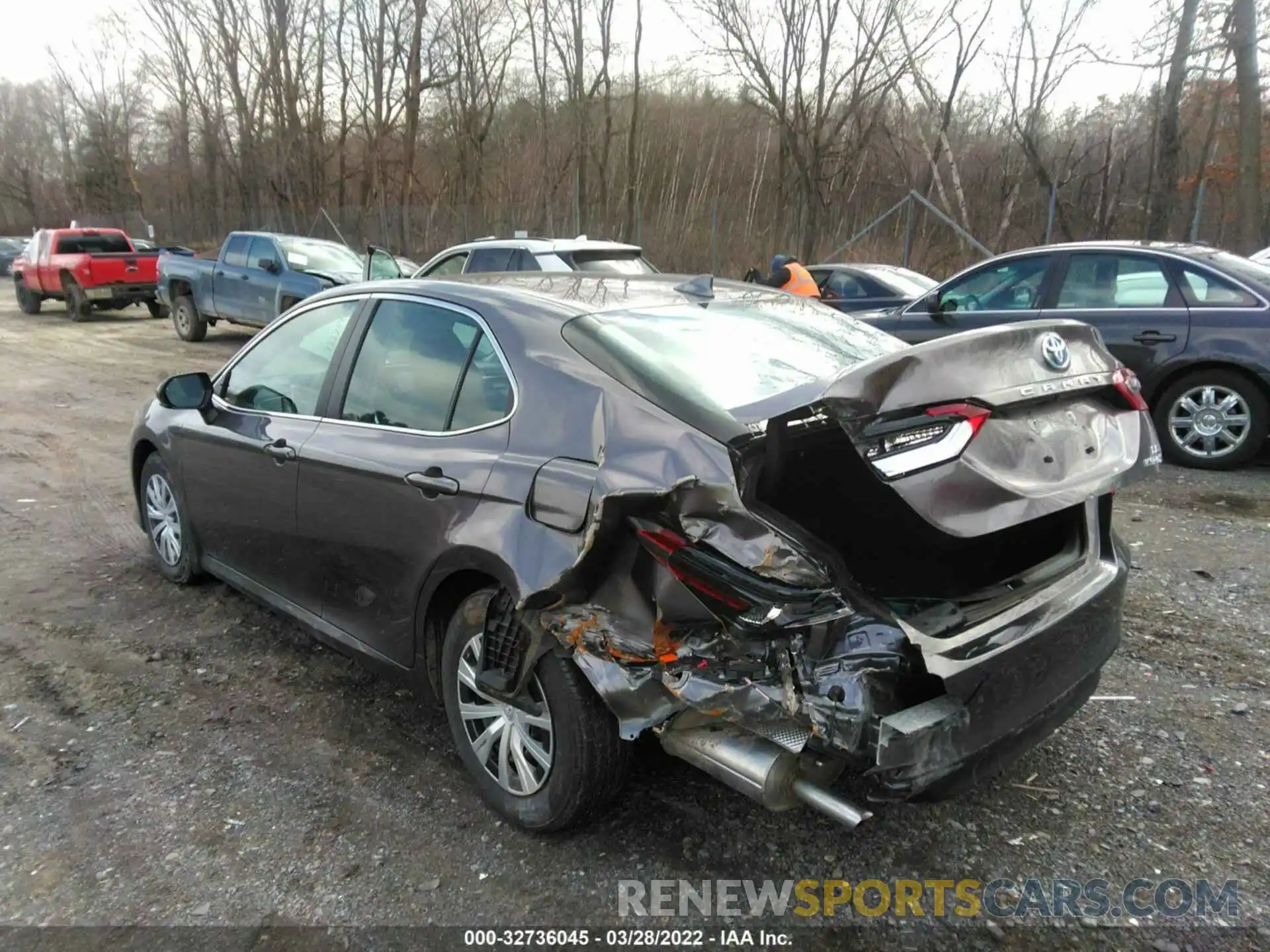 3 Photograph of a damaged car 4T1C31AKXNU579682 TOYOTA CAMRY 2022