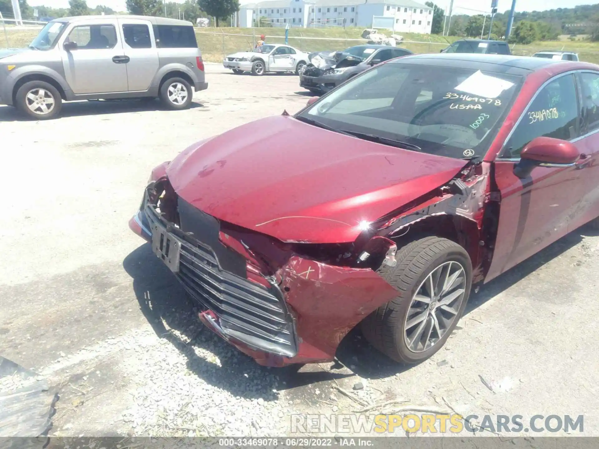 6 Photograph of a damaged car 4T1F11AK1NU008648 TOYOTA CAMRY 2022