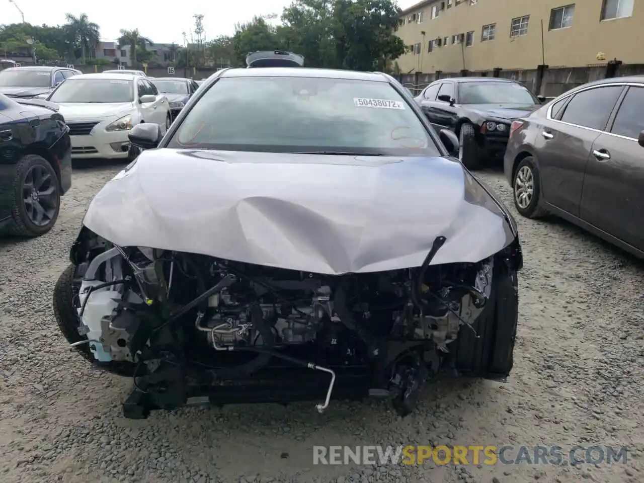 9 Photograph of a damaged car 4T1F11AK5NU034105 TOYOTA CAMRY 2022